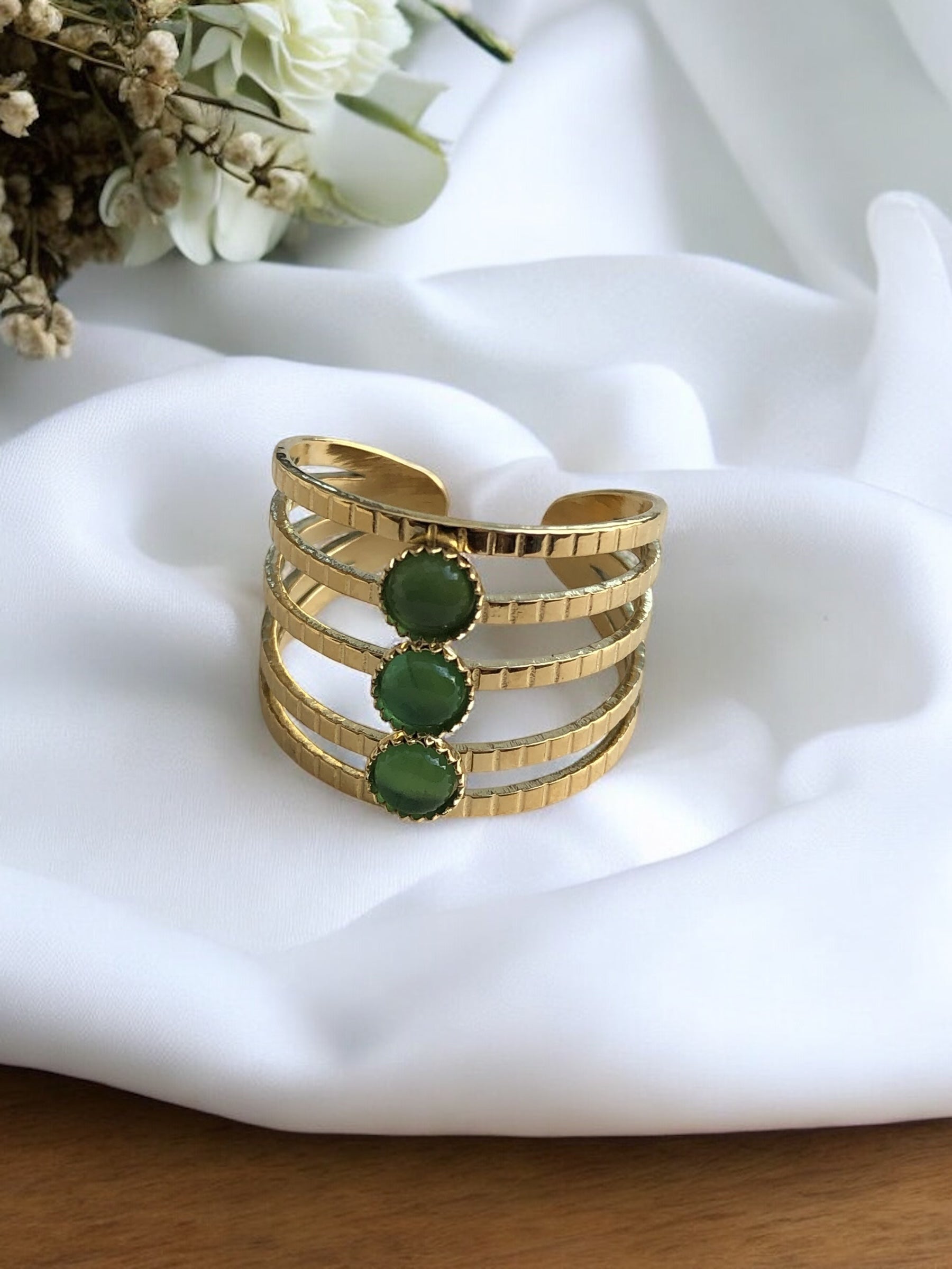 Bague large en acier inoxydable triple strass vert Rklisa