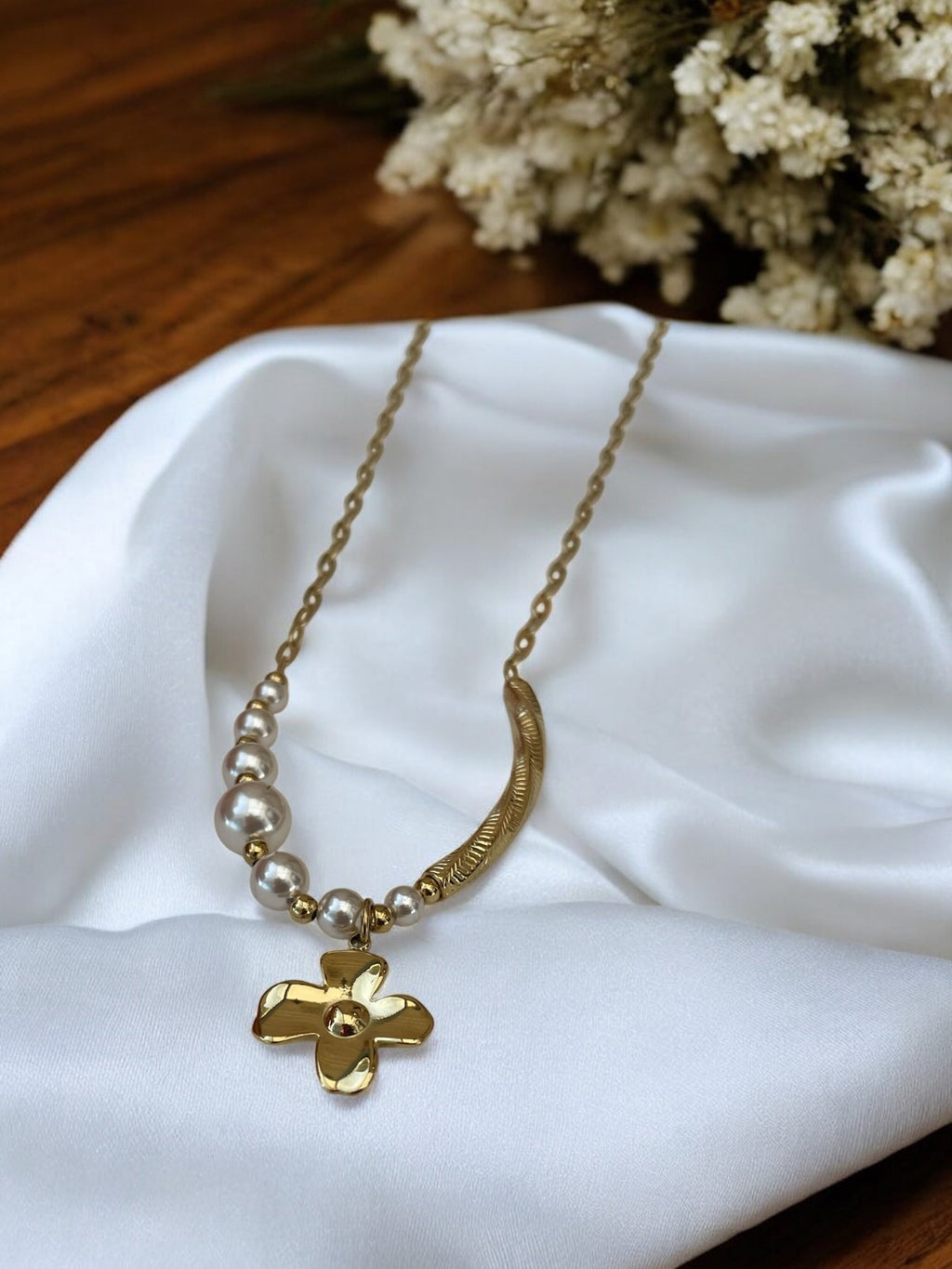 Collier en pendentif fleur acier inoxyddable Rklisa