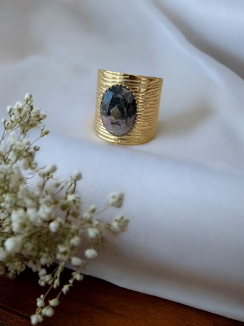 Bague large avec pierre rhodonite Rklisa