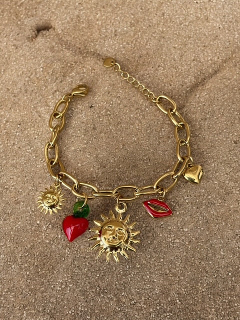 Bracelet chaîne dorée charms soleil pendentifs rouges Rklisa
