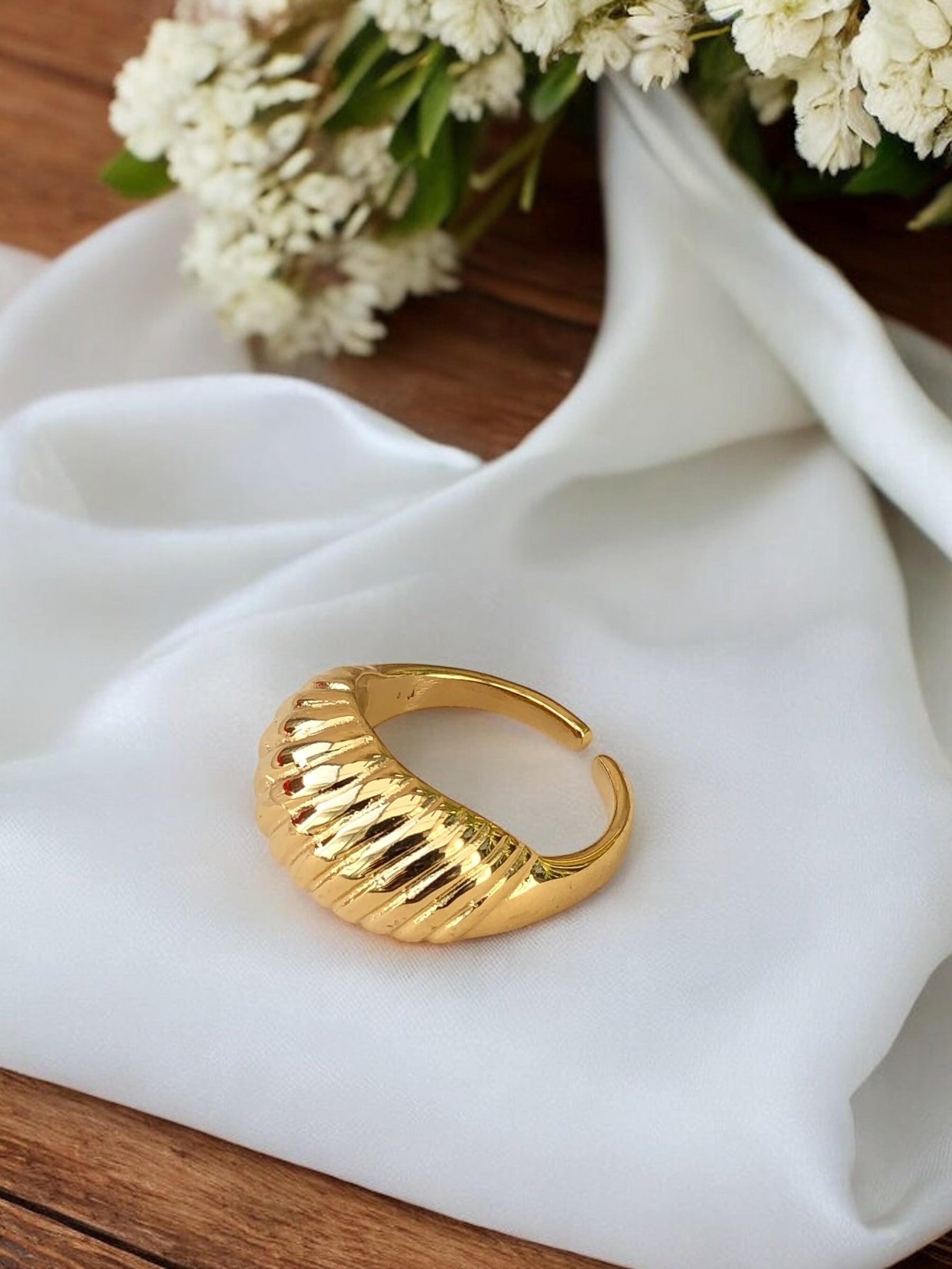 Bague en acier inoxydable motif coquille Rklisa