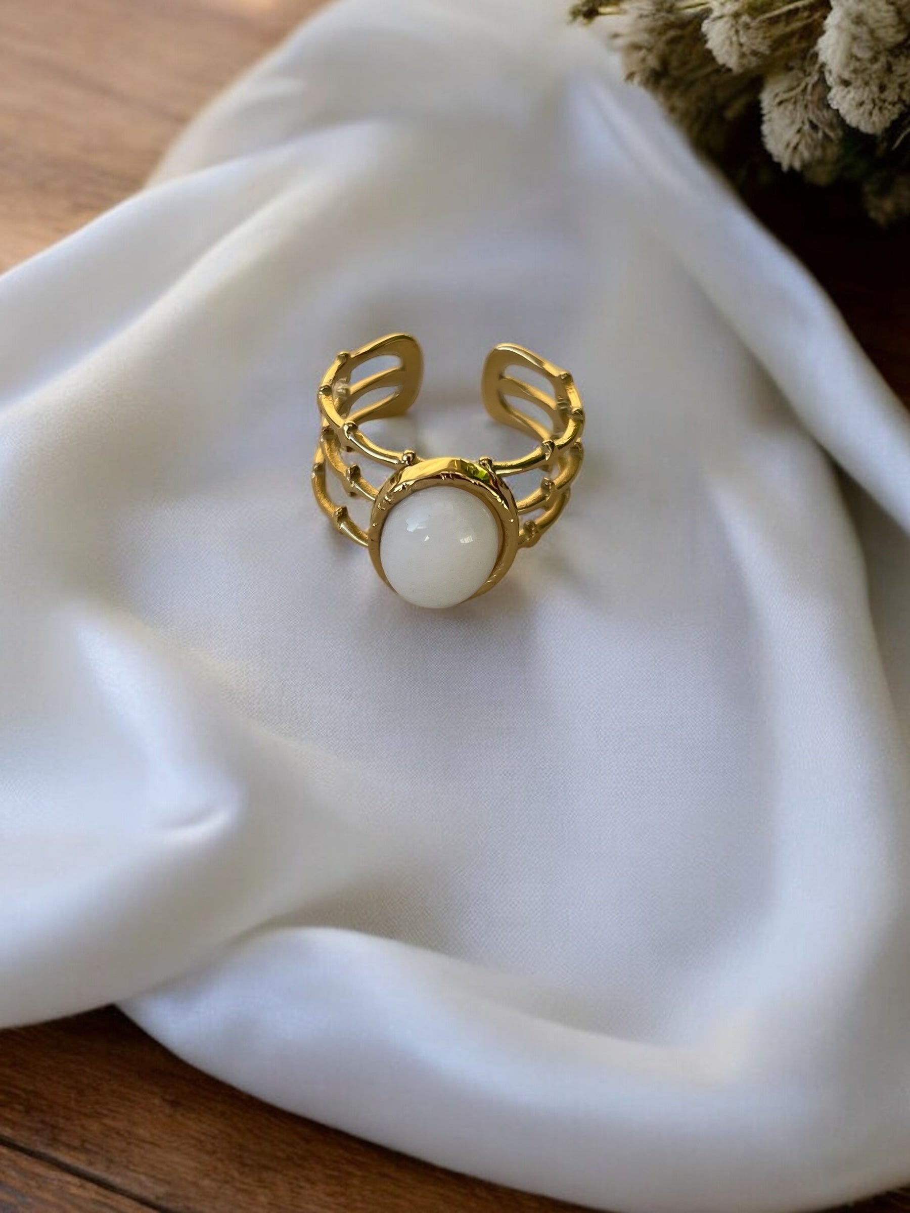 Bague en acier inoxydable avec pierre blanche Rklisa