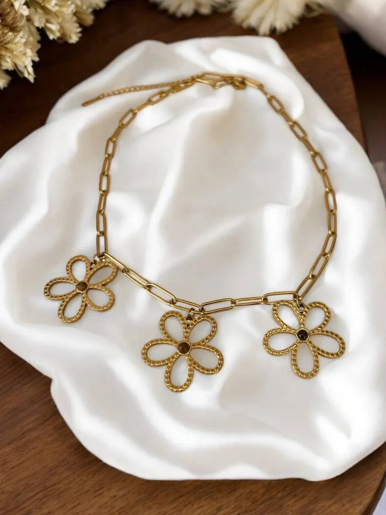 Collier charms fleurs- rklisa