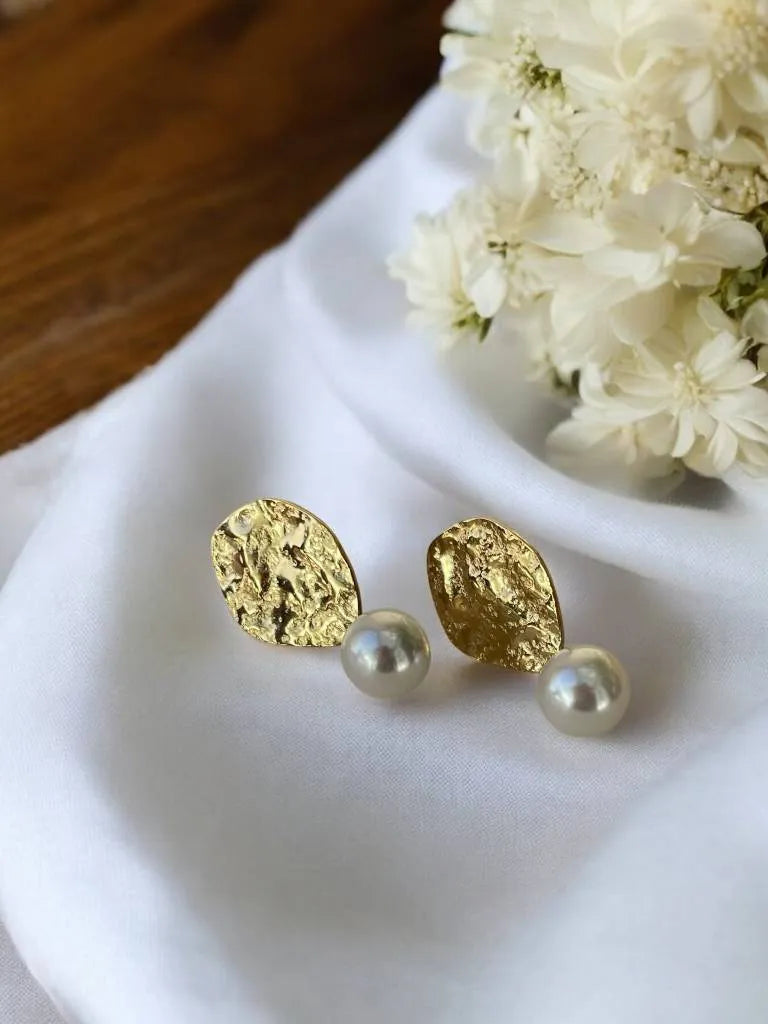 Boucles d'oreilles martelé avec perle - Rklisa