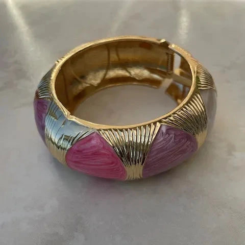 Jonc épais doré émaillé coloré rose fuchsia